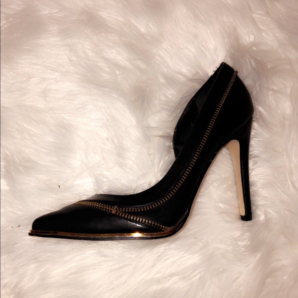 Pumps - Picture 7 of 7